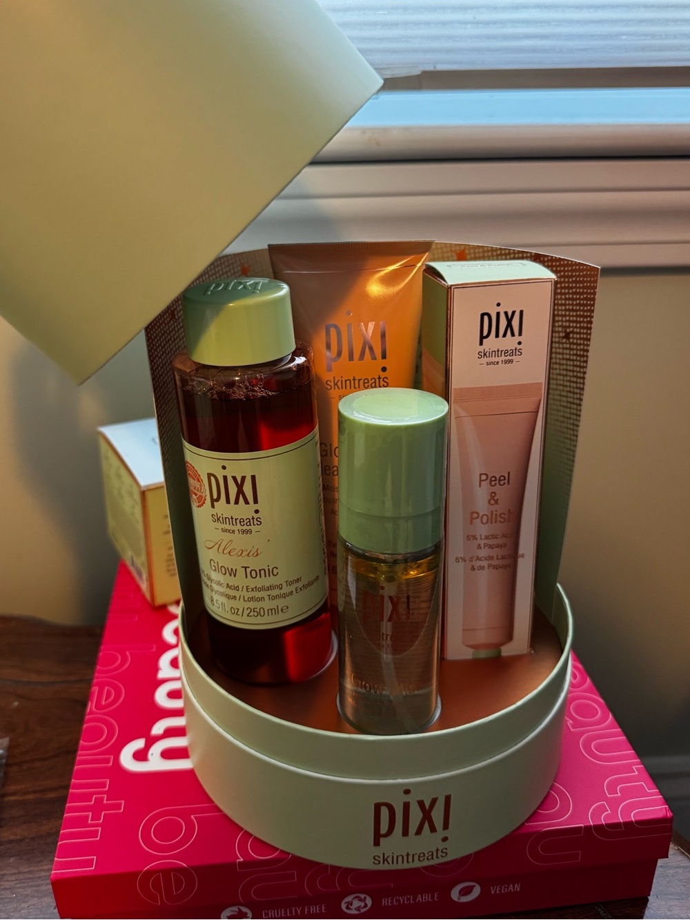 Pixi Skintreats Toner & Treatment Set - Green and Peach